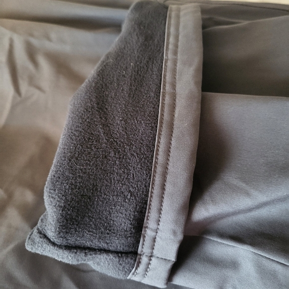 NEW- Free Country Men's Charcoal Cargo Lined Pants, Size 40 X 32 - Picture 7 of 7